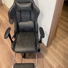 (受け渡し先決定しております)ゲーミングチェアの画像
