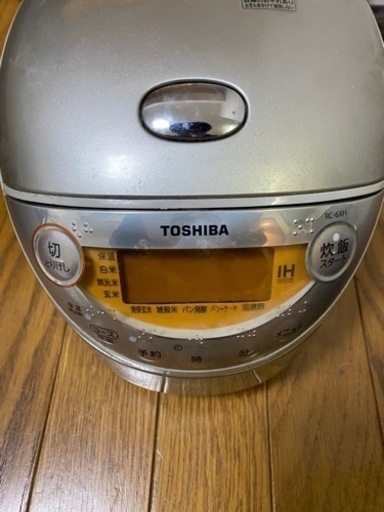 炊飯器　TOSHIBA RC-6XH お渡し相手決まっております。