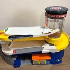 （取引中）トミカ　ダブルアクション　トミカビルの画像