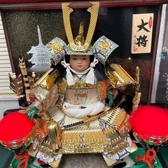 【値下げ】五月人形（大将）　ケース飾りの画像