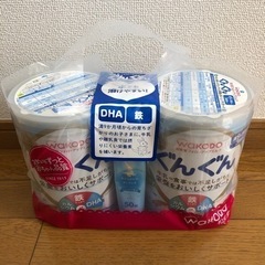 最終価格☆和光堂フォローアップミルクぐんぐん2缶＋おしりふき☆新...