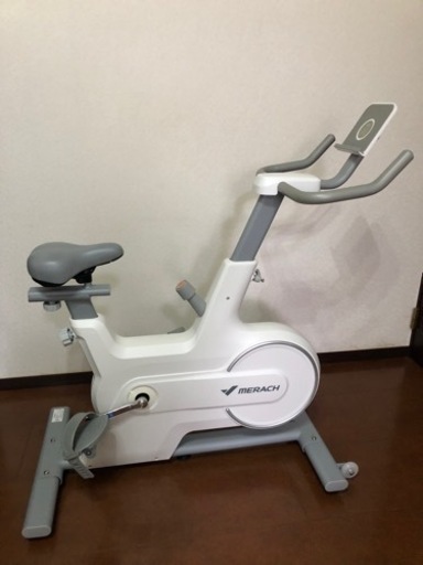 フィットネスバイク、エアロバイクスピンバイク