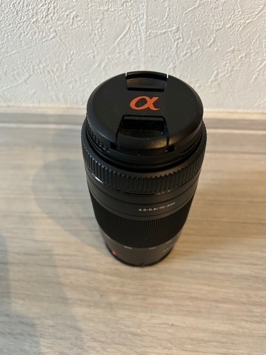 Sony カメラレンズ　SAL75300