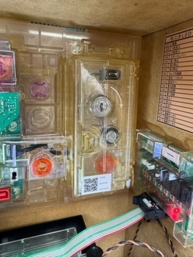 実機　コードギアス反逆のルルーシュR2　不要機仕様 パチスロ 実機 コードギアス反逆のルルーシュ コイン不要機付 イヤホン