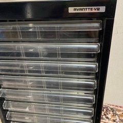 スチール製書類ケースの画像