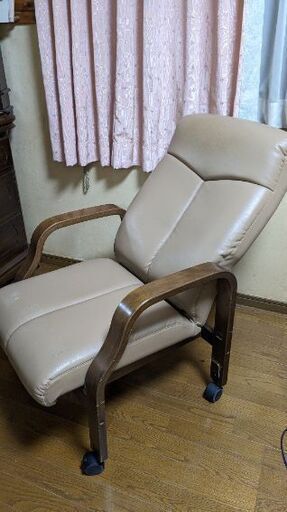 リクライニングチェア