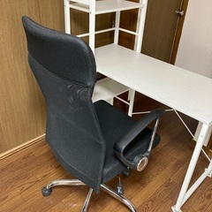 オフィスチェアの画像