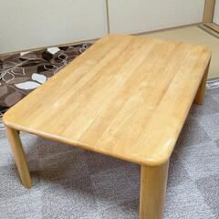 お話し中　リビングテーブル　　　折り畳み収納可能