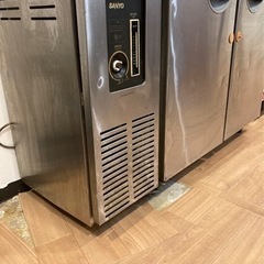 業務用冷蔵庫