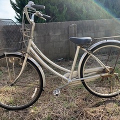 自転車　ブリヂストン　26インチ　3段変速　シルバーの画像