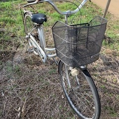 自転車　ブリヂストン　26インチ　3段変速　シルバーの画像
