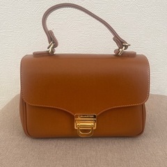 クォーター　ハンドバッグの画像