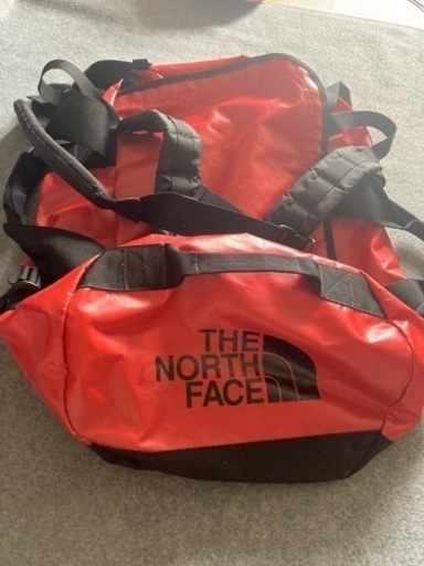 The North Face 旅行用バック　Mサイズ　赤