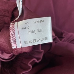 ベルト付スカートの画像