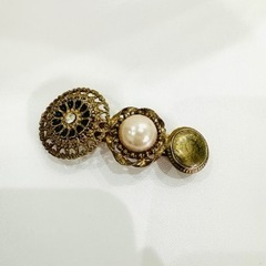 ヘアアクセサリー　ヘアクリップ２つセットの画像
