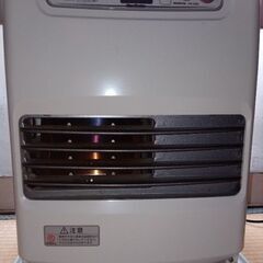 ダイニチ石油ファンヒーターです