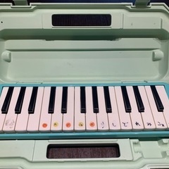 鍵盤ハーモニカ