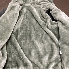 裏起毛フード付きジャンパーサイズLの画像