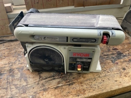 ベルトディスクサンダー、リョービBDS-1010、100mm × 915mm