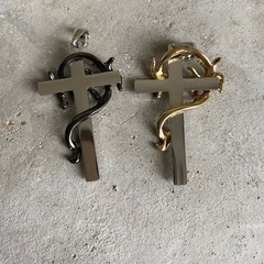 101個まとめ売りアクセサリーネックレスチャーム仕入れ十字架イエスキリストメンズの画像