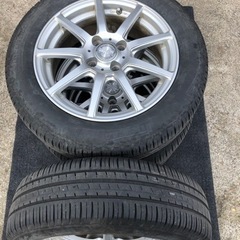 【値引き交渉可】アルミホイール付きタイヤ4本セット