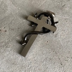 109個まとめ売りアクセサリー仕入れ十字架イエスキリストブラックネックレスメンズチャームの画像