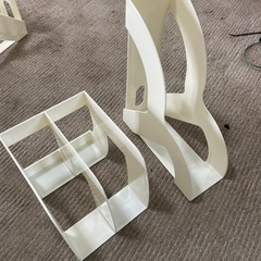 100均で売ってるブックシェルフの画像