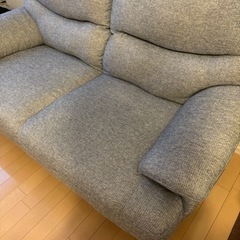 更に値下げ27日まで　ニトリ2人がけソファの画像