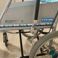 カタヤマ 車椅子の画像