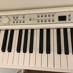 KORG 電子ピアノの画像