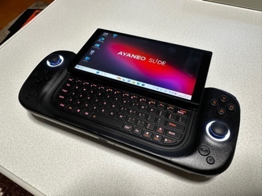 最高峰 超美品 AYANEO slide 7840U 32GB / 2TB