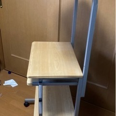 パソコンラックの画像