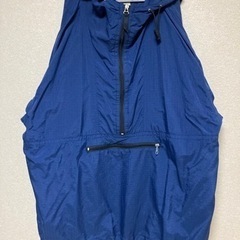 春先に軽く羽織れます。