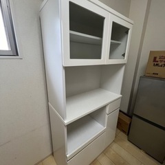 食器棚！！数回使用 ほぼ新品の画像