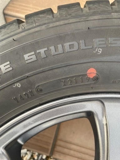 70系　ノア　スタッドレス