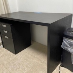 Victor製パソコンデスク