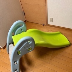 滑り台　ごどもおもちゃ