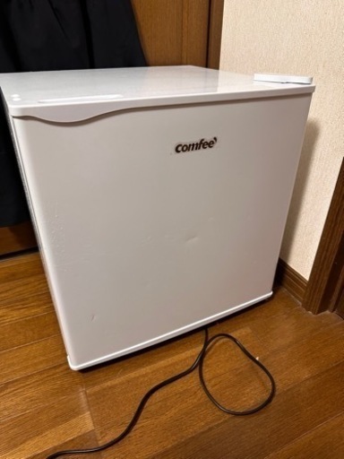 冷蔵庫　comfee' 45l