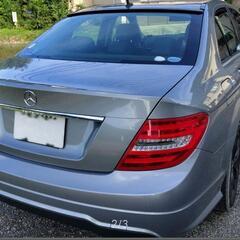 【車検間近】H25　ベンツ　W204後期　レーダーセーフティ装着車　燃費良　実質ワンオーナーの画像