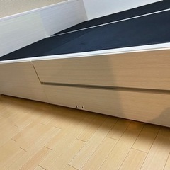 ニトリ　シングルベッド２つの画像