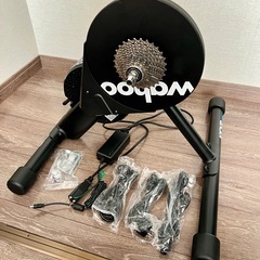 「中古・美品」 WAHOO KICKR CORE スマートトレー...