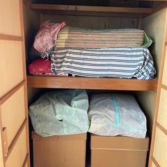 富山市水橋より、布団、座布団、まだまだ使える状態、計約30枚以上の画像