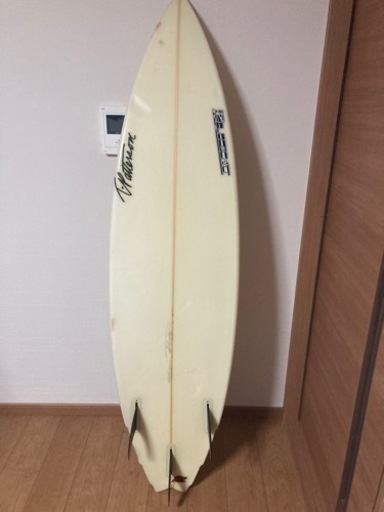 ショップライダーのサーフボード