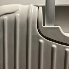 RIMOWAキャリーケースの画像