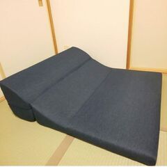 (決まりました)二人掛けソファー 座椅子 ローソファーの画像