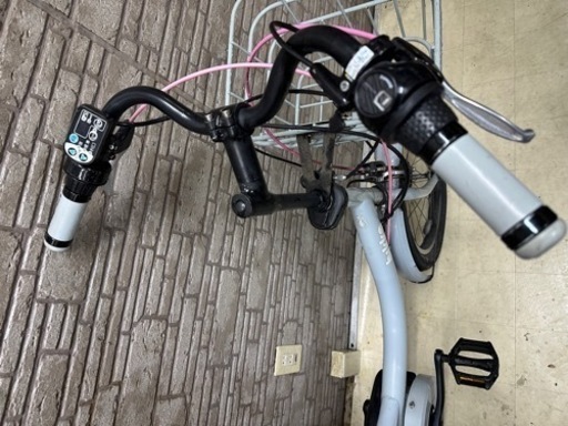 東京23区配達無料　新基準　ブリヂストン　ビッケ 8.1Ah リチウム 電動自転車 中古 546