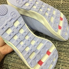 【新品、値下げ】ムーンスター ラブラッシュ 20cmの画像