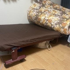 折りたたみベッド