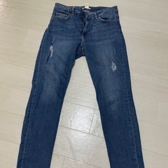 ダメージジーンズMサイズ　レディース