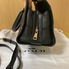 COACHコーチ　ハンドバッグ　37779　レザー　ブラック×ゴールド金具の画像